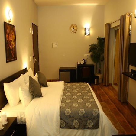 Anandam Clarks Inn Suites Vrindāvan Εξωτερικό φωτογραφία