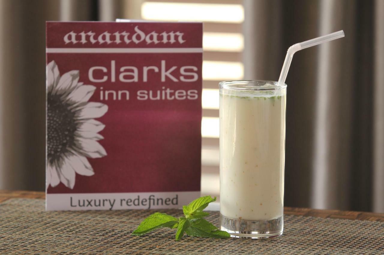 Anandam Clarks Inn Suites Vrindāvan Εξωτερικό φωτογραφία